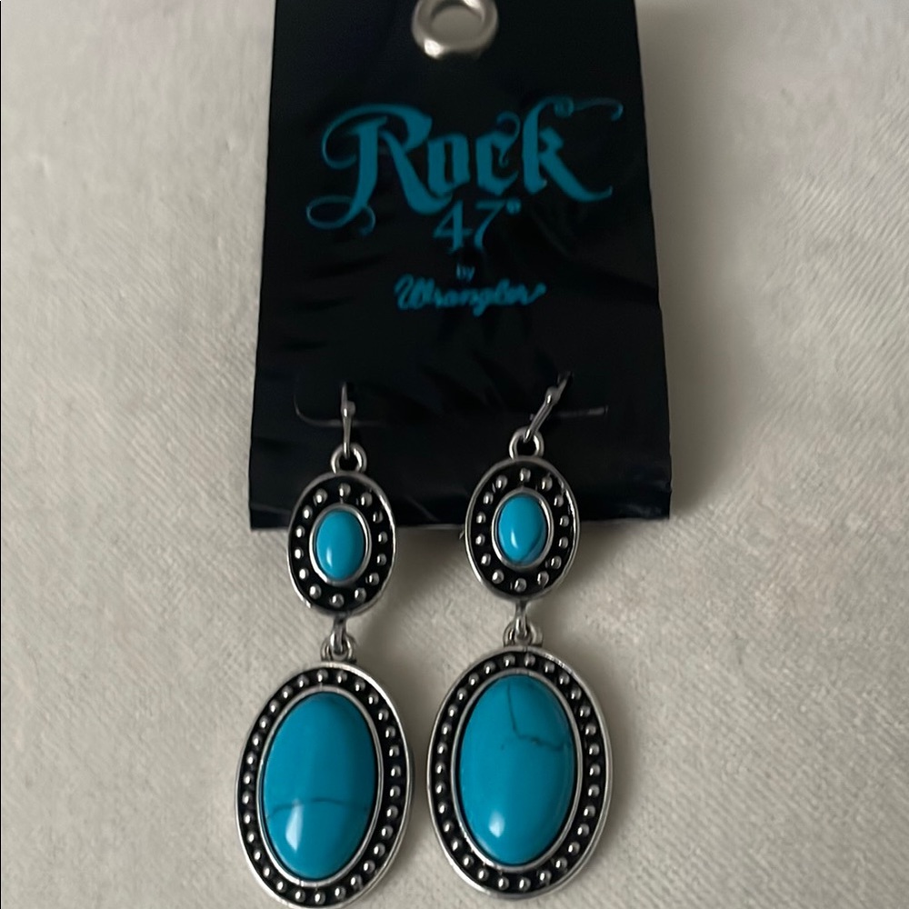 NWT Wrangler Blue and Silver Dangle Earrings
